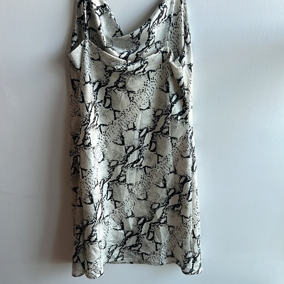 FASHIONNOVA Mini Dress - Picture 3 of 4